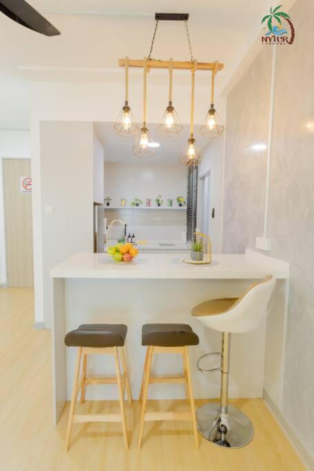 New Drawbridge Condo With Seaview And Pool Kuala Terengganu Exterior foto